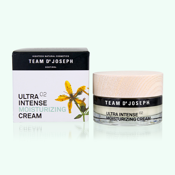 Design & Print Your Custom Moisturiser Boxes | EZCustomBoxes