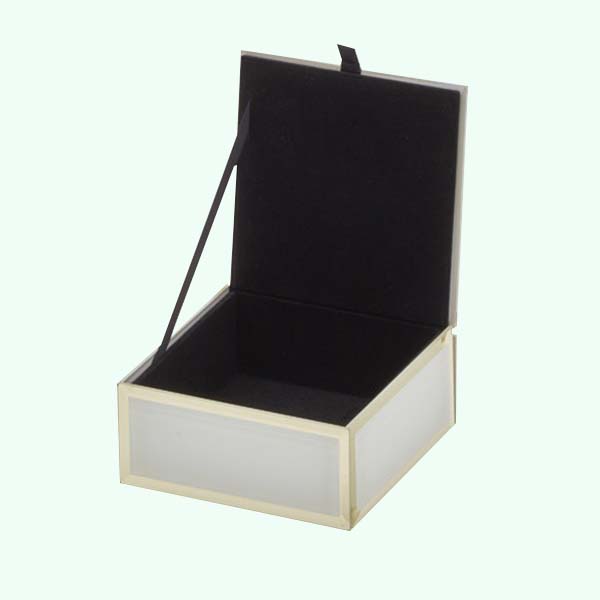 Custom Printed Jewellery Packaging Boxes | Wholesale Rates